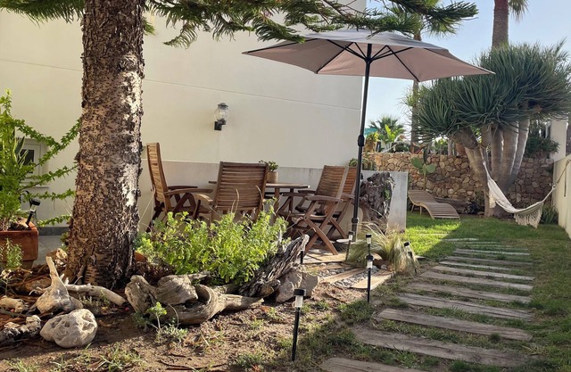 Apartamento en VillaBellaVista Almerimar junto al mar(jardín idealpara mascotas)