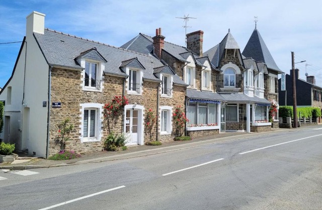 Apartment Le Petit Robinson-5 by Interhome