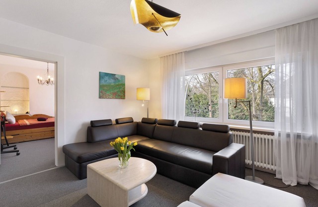 Apartamento 'Mit 100qm' con terraza compartida, jardín compartido y Wi-Fi