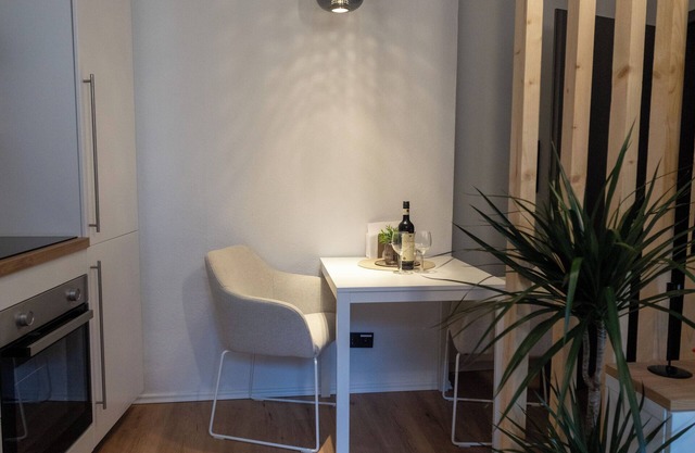 Pure & Stylish - Apartment White