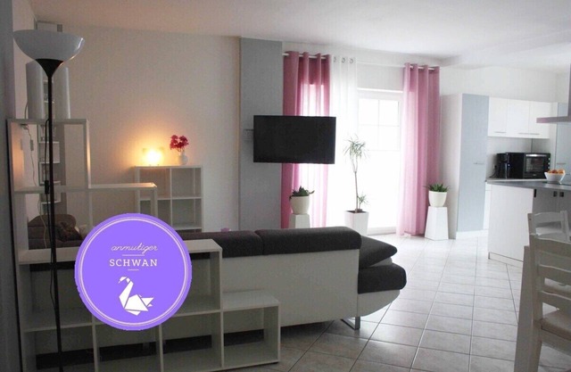 Apartamento Schwan. Directamente entre bosque y lago. La variante cómoda.