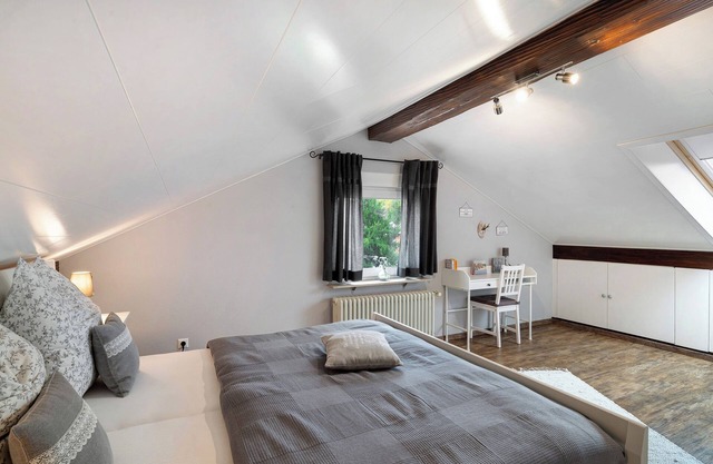 Apartamento 'Schwarzwaldtani - Dörfle' con vistas a la montaña, Wi-Fi y aire acondicionado