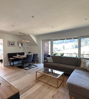 Apartment Schwinbachblick mit 2 Balkonen
