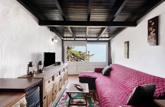 Apartamento 'Trebol 2' con vistas al mar y Wi-Fi
