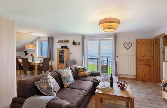 Apartamento 'Watt'nblick' con vistas al mar, jardín compartido y Wi-Fi