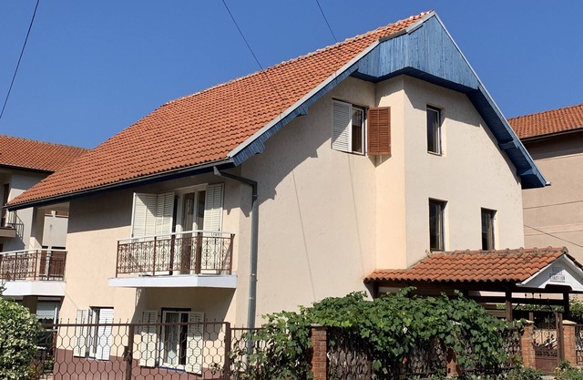 Apartamento con 3 terrazas privadas en el lago Ohrid