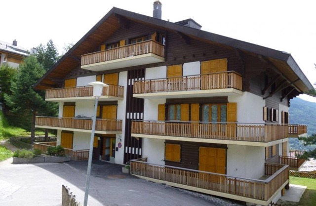 Apartamento con parking disponible