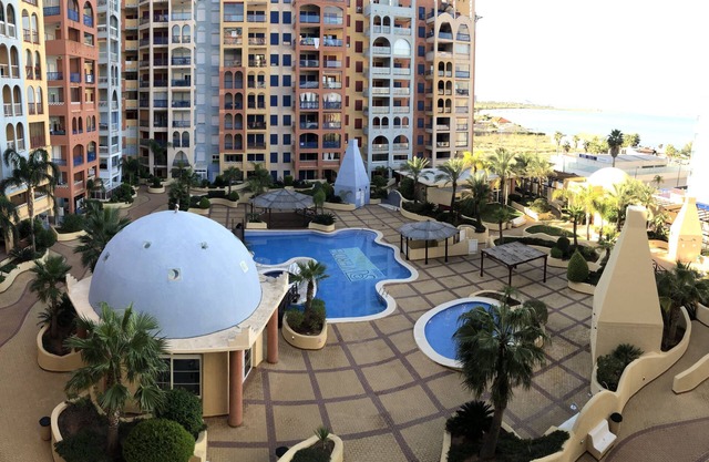 Vistas al mar, en excelente urbanización