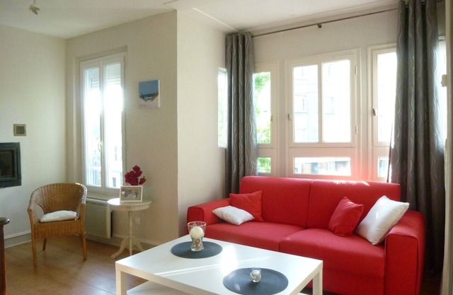 Apartamento con jardín