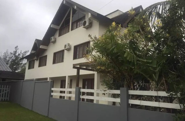 Departamento con dos suites a dos cuadras del mar y tres cuadras de la laguna
