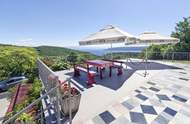 Apartamentos Anđela (43241-A1) - Brseč