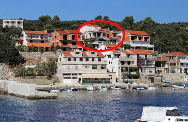 Apartments by the sea Zavalatica, Korcula - 9315