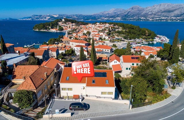 Apartments Rilovic, City and Sea view apartments