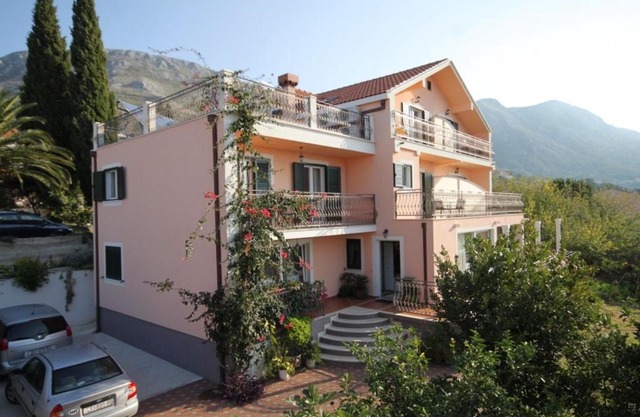 Apartments with a parking space Mlini, Dubrovnik - 8569