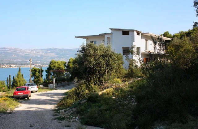 Apartments with parking space Arbanija, Ciovo - 5228