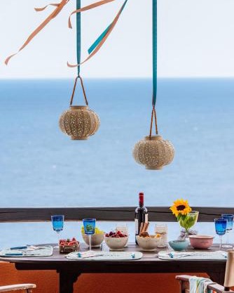 Apelon Tiritas Villas