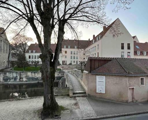 Appartement bords de l’Eure charmant studio