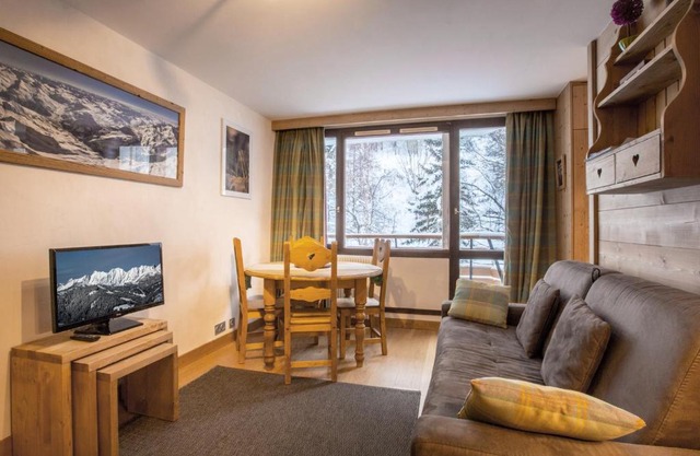 Appartement rénové avec wifi, garage et balcon sud à Val-d'Isère - FR-1-694-232