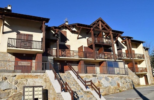 Appartement T3 au calme avec cheminée, balcon et cuisine équipée - FR-1-593-19