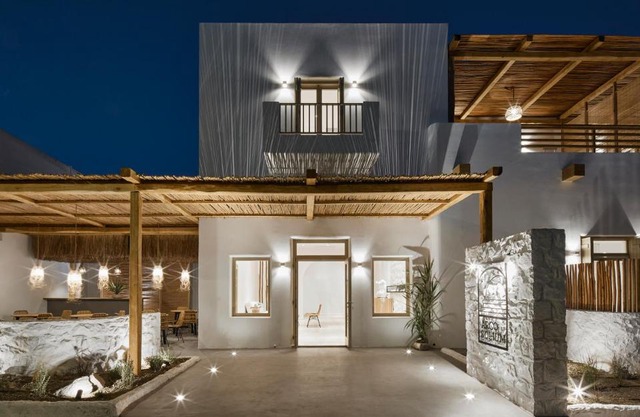 Arco Solium Suites
