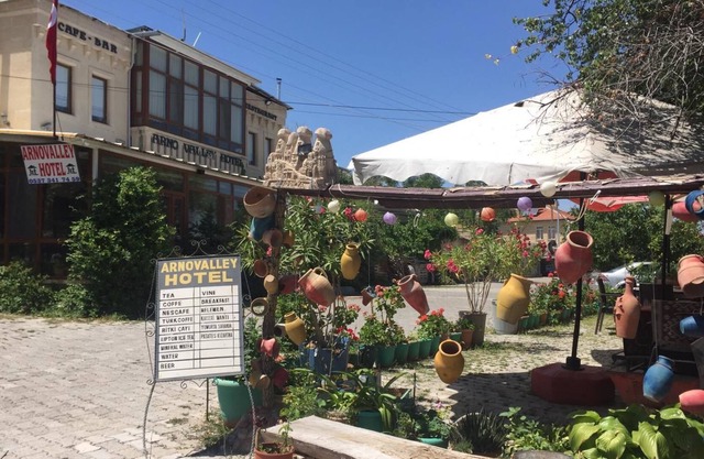 Arnovalley Hotel