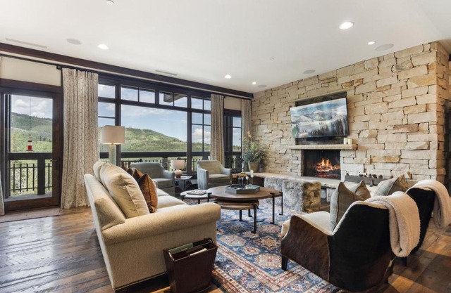 Arrowleaf Lodge - 3 Bed Condo #415