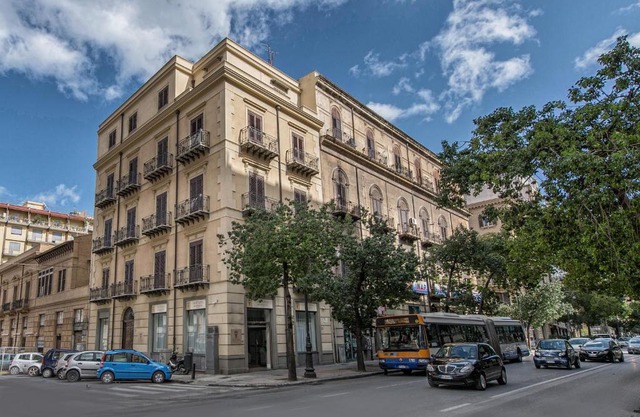 Artemisia Palace Hotel