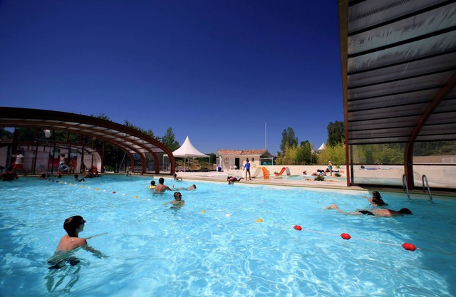 Encantador chalet situado en una colina en Monclar-de-Quercy