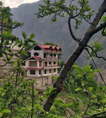 Atulya Orchard Retreat