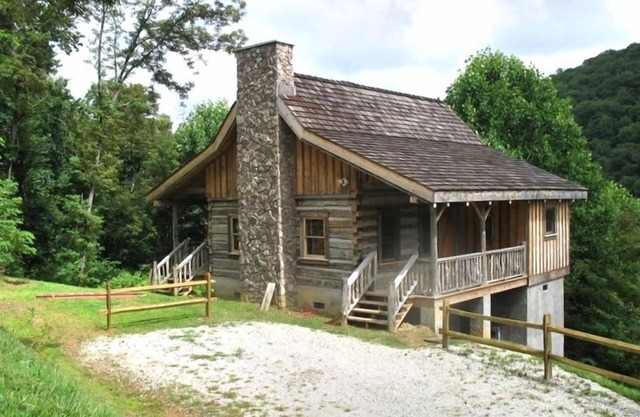 Construccion Reciente Log Cabin auténtico en las montañas Blue Ridge