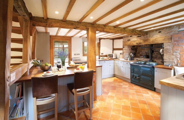 Pool Head Cottage es una acogedora escapada situada en Herefordshire, con vistas panorámicas.