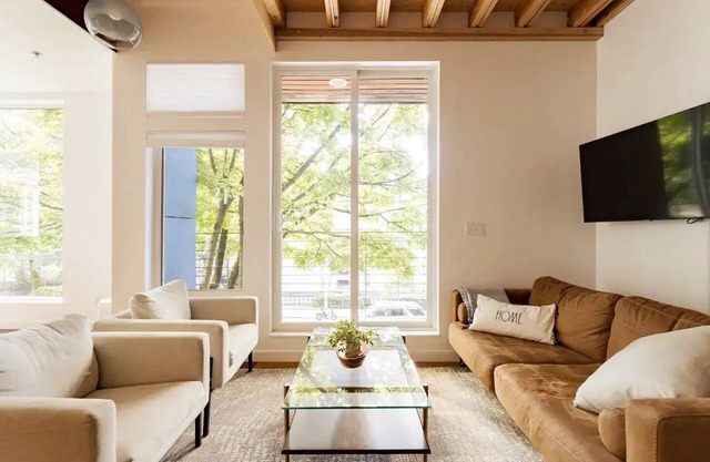 Award-winning Urban Eco Loft in Central Seattle
