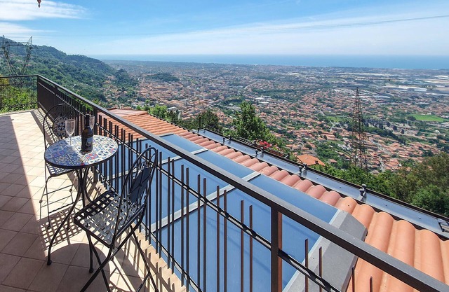 Impresionante casa en Bargana con WiFi