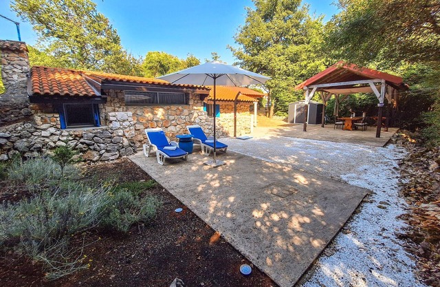 Impresionante casa en Risika con.