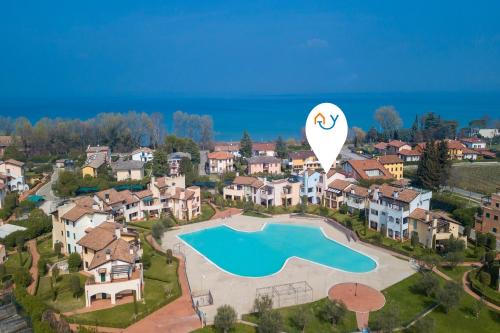 Azzurro Apartment - Happy Rentals