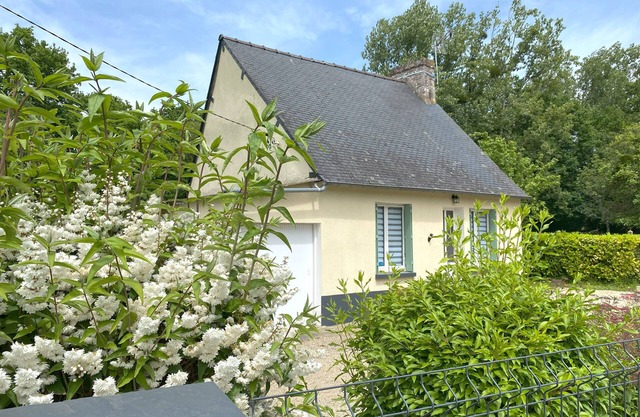Baie du Mont saint-Michel, Small charming gîte, 2**, France