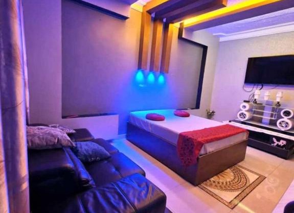 Baileys Suites and Guest Rooms