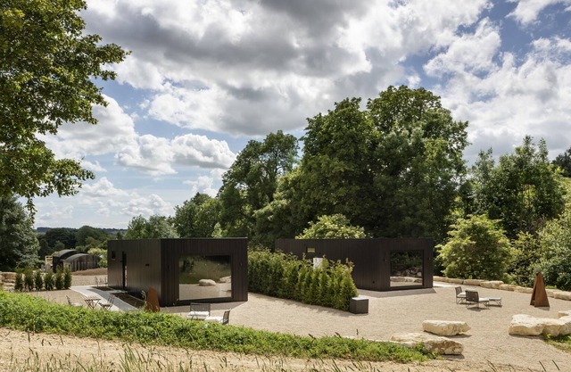 BANTAM HOUSE 2, with a garden in Cheltenham