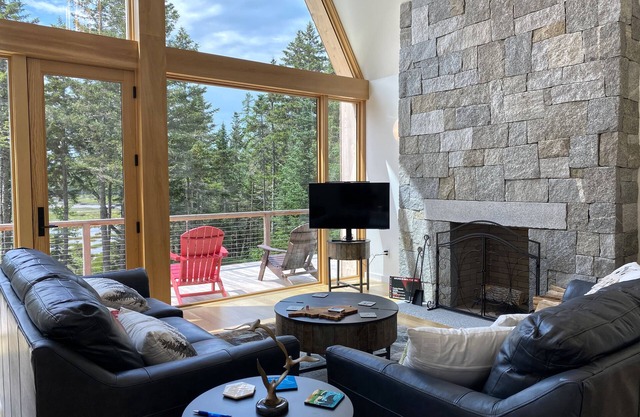 BAR HARBOR GORGEOUS UPSCALE W/ WATER VIEWS - ACCESS, BORDERS PRESERVE