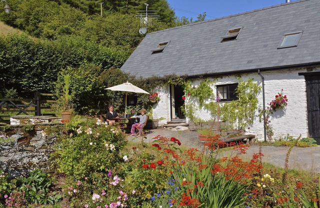 Barn Cottage en una granja de la colina de Gales en Brecon Beacons