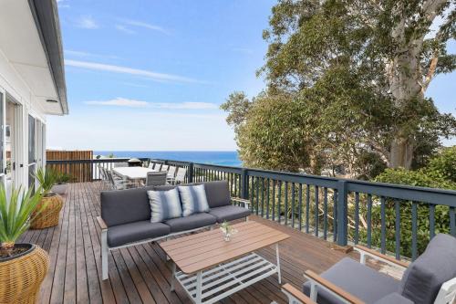 Barnhill Beach House - by Coast Hosting
