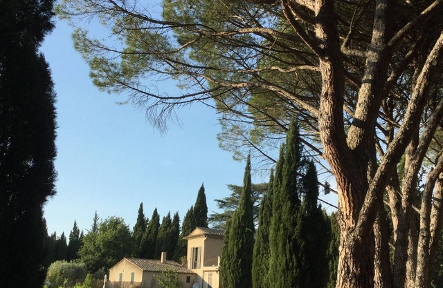 Bastidon de CASTEUSE (villa), Lourmarin, Luberon, Provenza, parque y jardín
