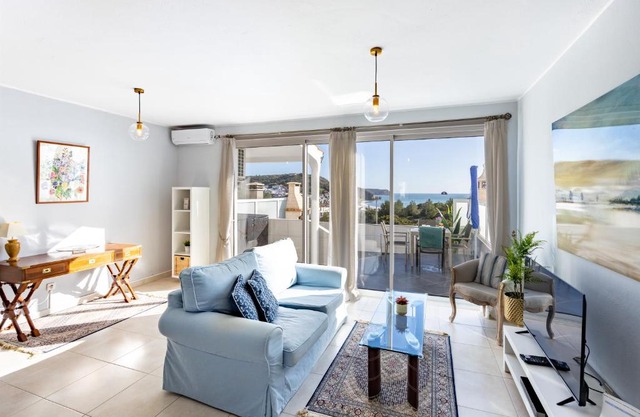 Bay View Townhouse