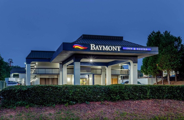 Baymont by Wyndham McDonough