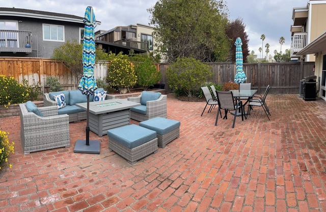 California Coastal Cottage - Steps to Beach - Vida abierta y espacio al aire libre
