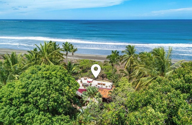 Casa frente a la playa con piscina y terraza - Capacidad 8