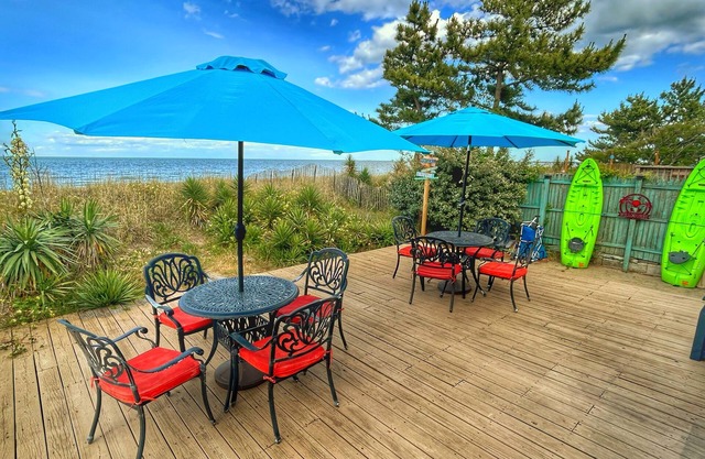 Beach House ¡La cosa real! Directo frente a la playa!