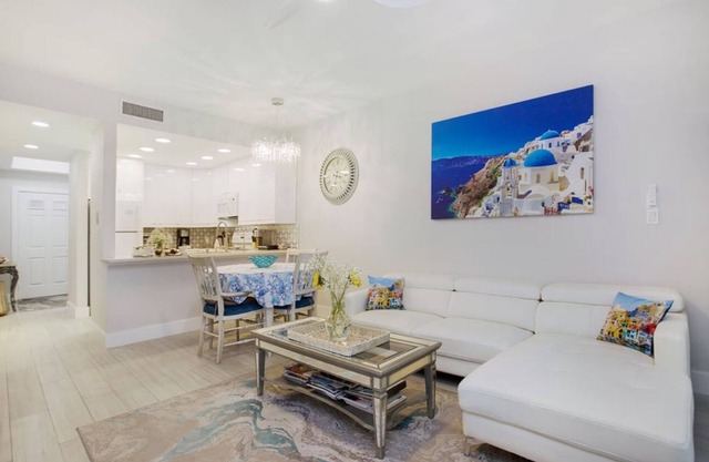 Relaxing Resort-Style Condo | Tennis, Pickleball, Pools, Beaches Nearby!