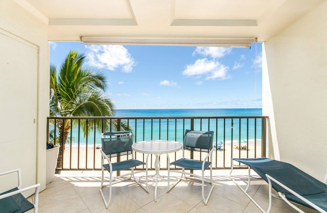 ALQUILER DE VACACIONES LEGALES * MUY POCA IZQUIERDA EN OAHU * PRINCESA FRENTE AL MAR / W CONDO-FREE PKG
