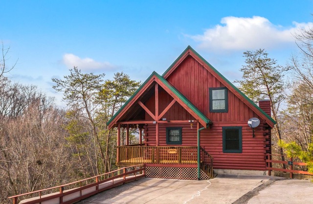 Bears Cove! Private Family Cabin at Cherokee Lake!